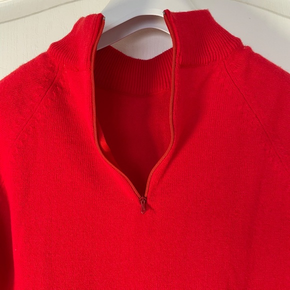 Mint condition vintage sweater. - Picture 6 of 8